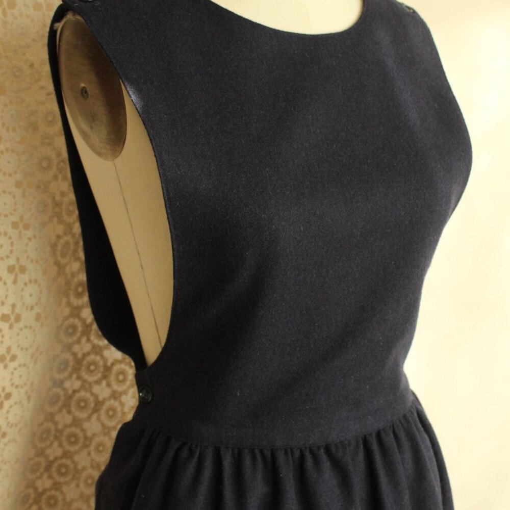 Vintage 1980s Dress with Pockets, J.G. Hook Wool Navy Blue Pinafore, Size 8 - Picture 5 of 14